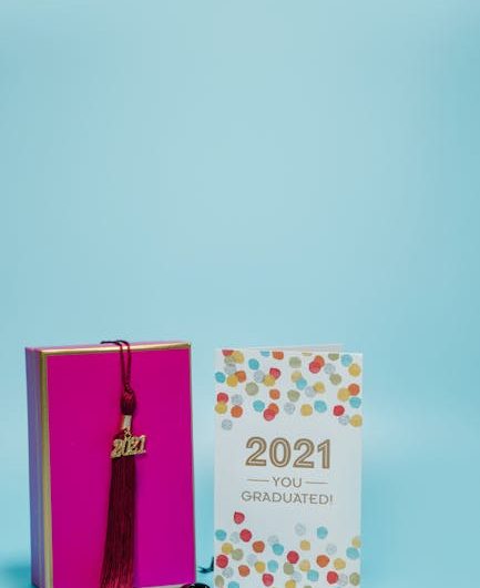 Купить диплом менеджера в Цимлянске